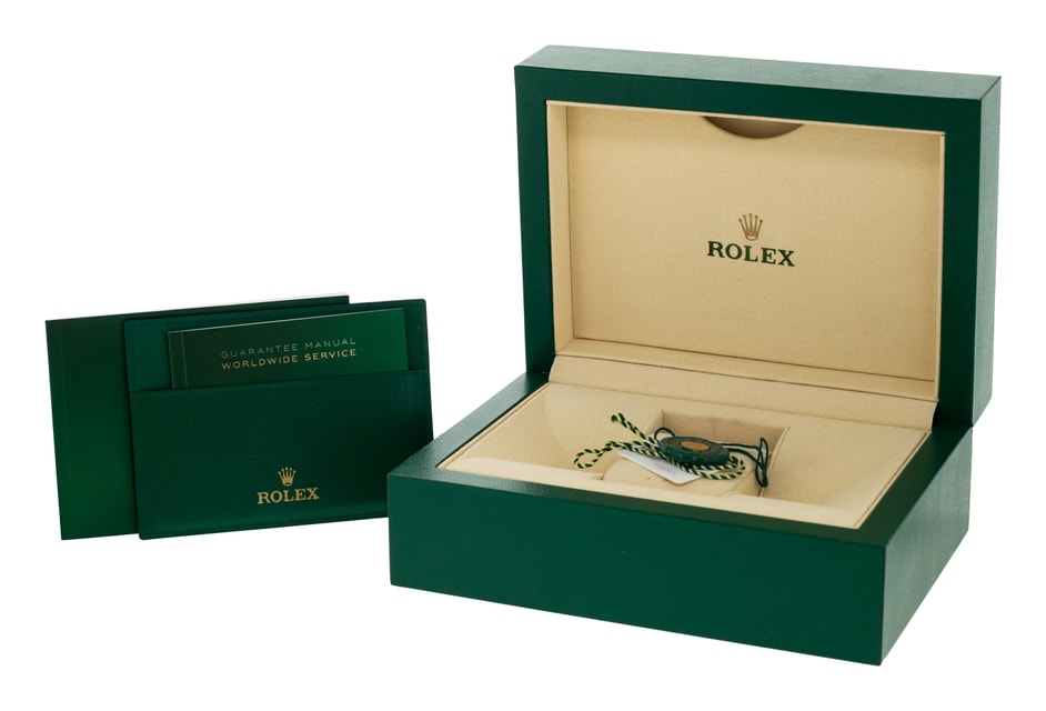 Rolex Submariner 116610 LN Image 4